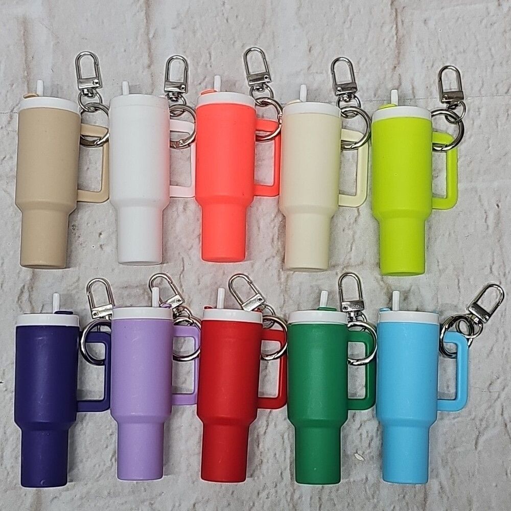 10 pcs Mini Tumbler Keychain Cup Tumblers LOT OF 10 Multi Color 3¼